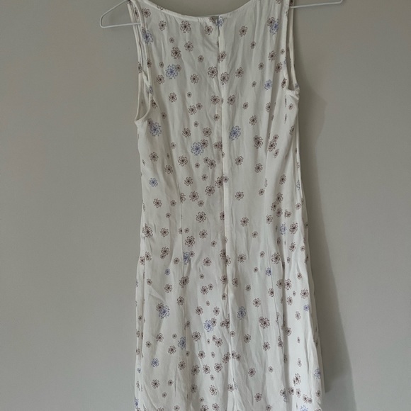 Sunday Best Mini Dress with Slit, XS, white & purple, Aritzia - Picture 2 of 2